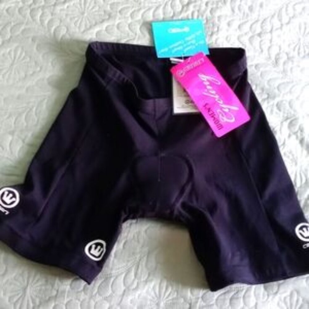 Women cycling shorts